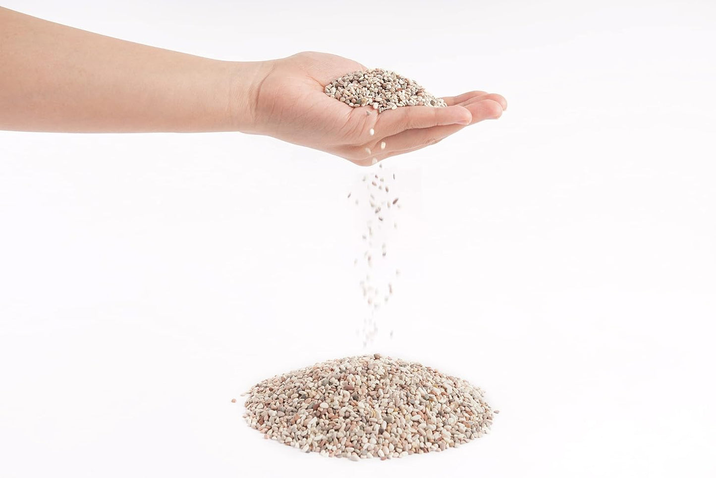 LANDEN Betanu Aquascape Sand for Aquarium Landscape 2L(7lbs), Aquarium Natural Cosmetic Gravel, Gravel for Indoor Plants, Fish Tank Decorative Sand, Light Colored Gravel, 2-3mm