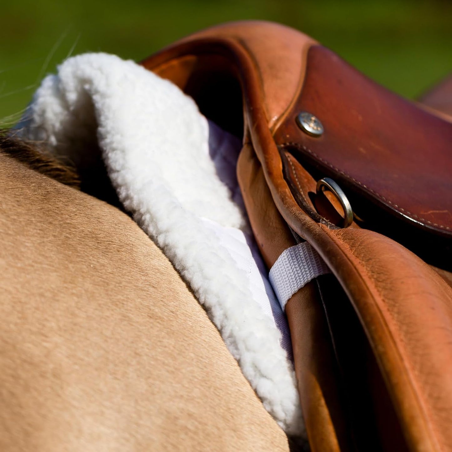 HORZE Fur Half Pad | Durable, Breathable, Non-Slip Correction Saddle Pad