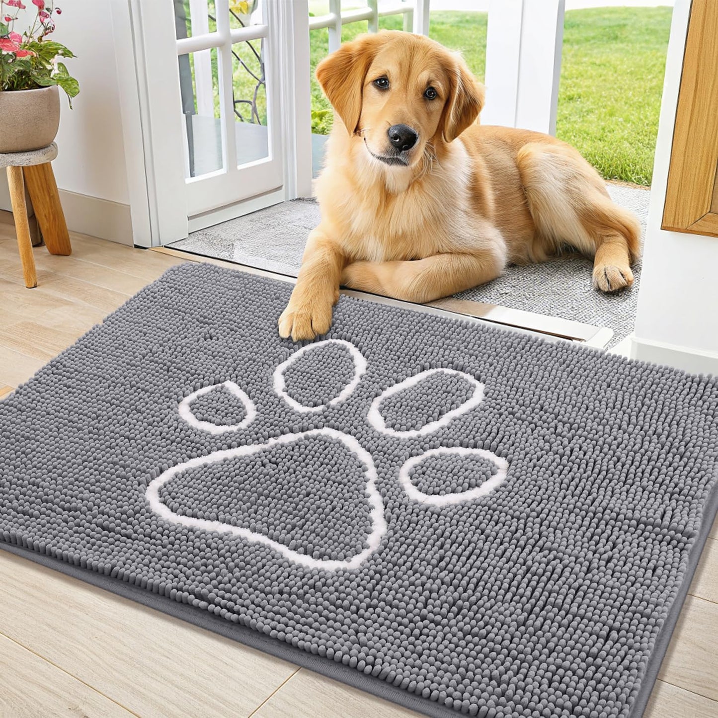 Smiry Dog Door Mat for Muddy Paws, Absorbent Dirt Trapper Non Slip Quick Dry Washable Chenille Mat for Mud Dogs, Entry Rug for Indoor and Outdoor (36x24 Inches, Grey and White)